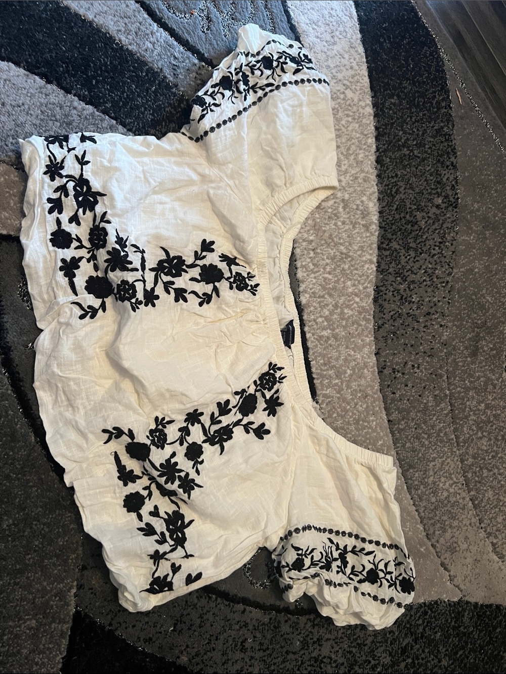 American Eagle Outfitters White Crop Top with Black Floral Embroidery